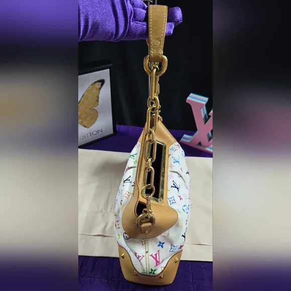 Louis Vuitton Murakami Monogram GM Judy Shoulder Bag - Picture 4 of 16